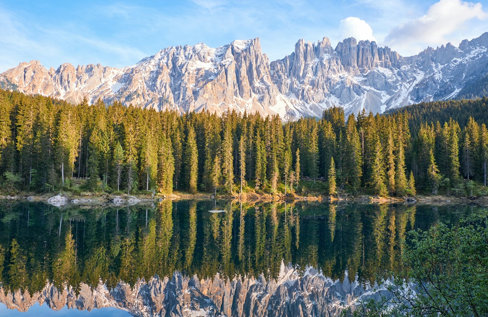 Lake and mountains in Karersee Italy